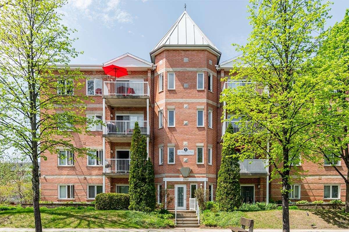https://www.capreit.ca/wp-content/uploads/2021/09/00-Appartements-a-Louer-Ville-de-Quebec-Rue-Laudance-exterieur-1.jpg