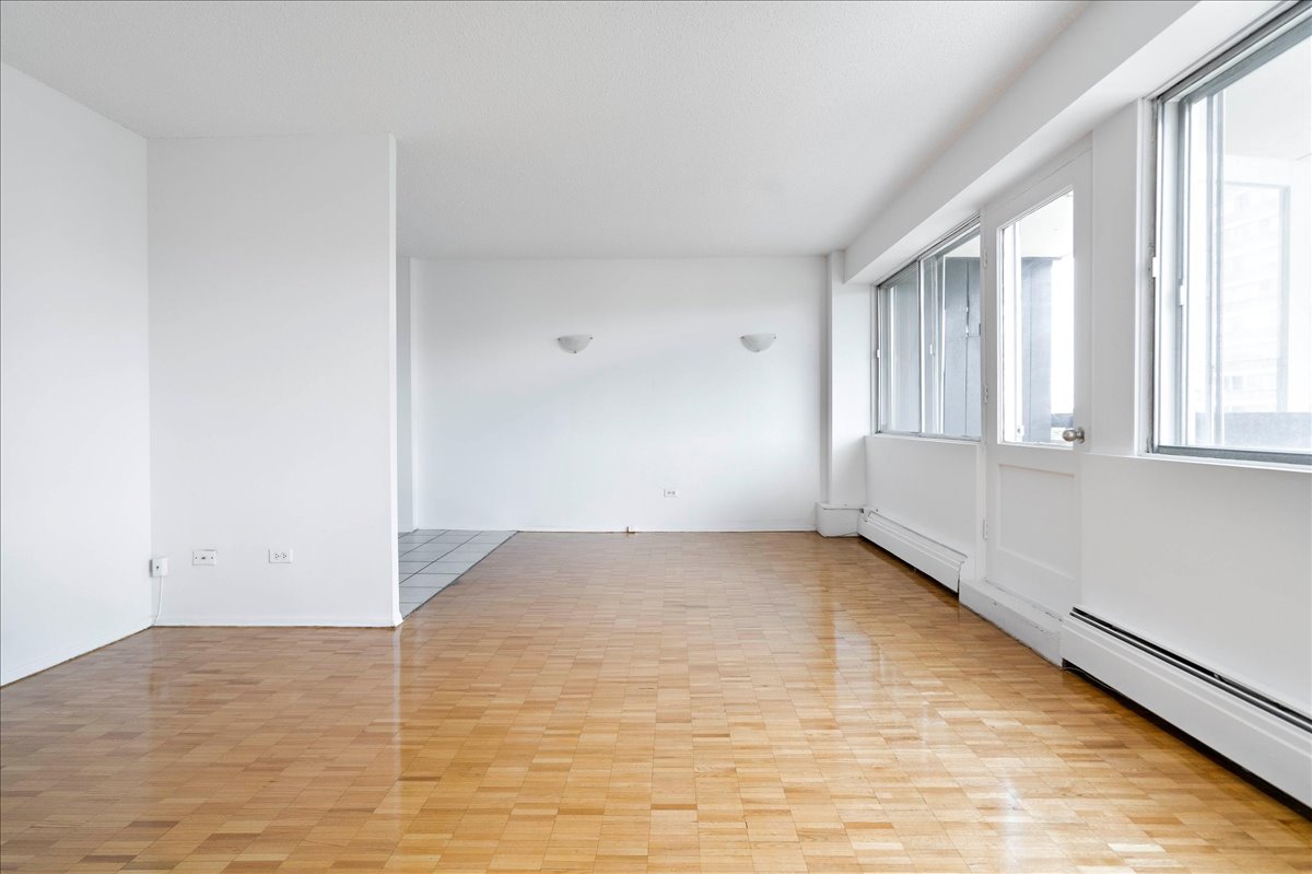 155 Deguire Boulevard Saint Laurent Qc H4n 1n9