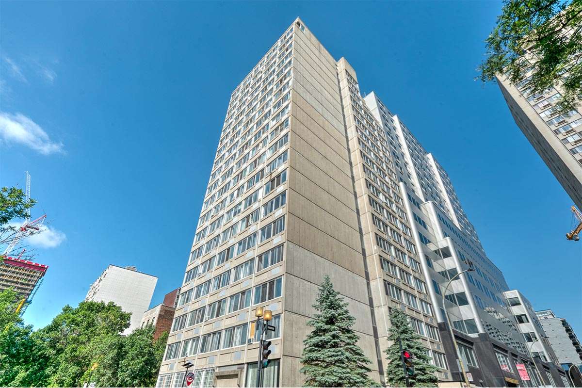 https://www.capreit.ca/wp-content/uploads/2021/09/1-1350-Dufort-Montreal-Le1350-Dufort-Appartements-Exterior.jpg