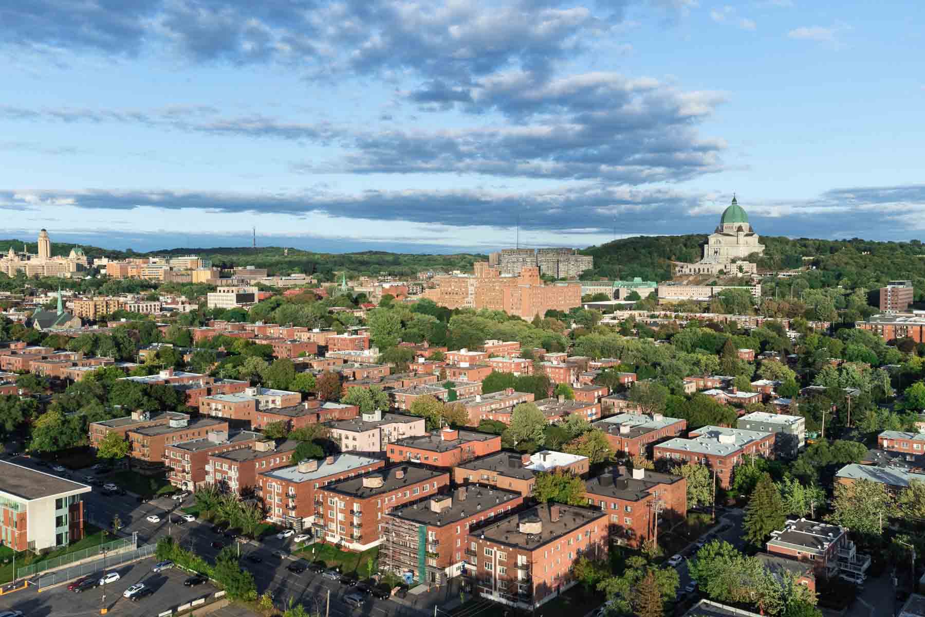 Le Côte Sainte-Catherine Apartment For Rent | CAPREIT