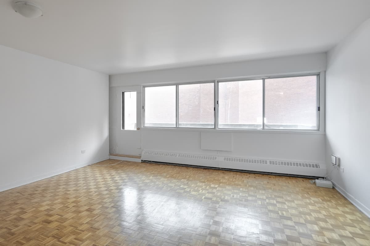 Appartement A Louer Dans Appartements Cote Des Neiges Capreit