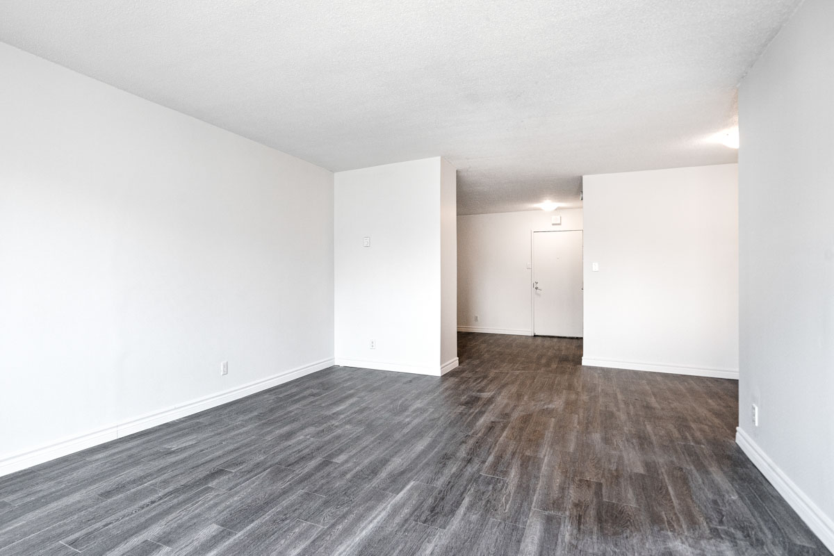 65 East Sherbrooke Street, Montreal, QC, Apartment for rent for 1,320