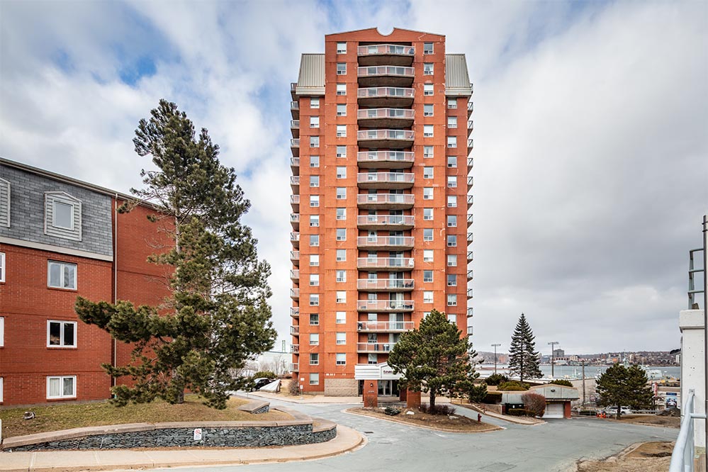 https://www.capreit.ca/wp-content/uploads/2021/09/2065-Brunswick-Cunard-Highrise-Halifax-Exterior.jpg