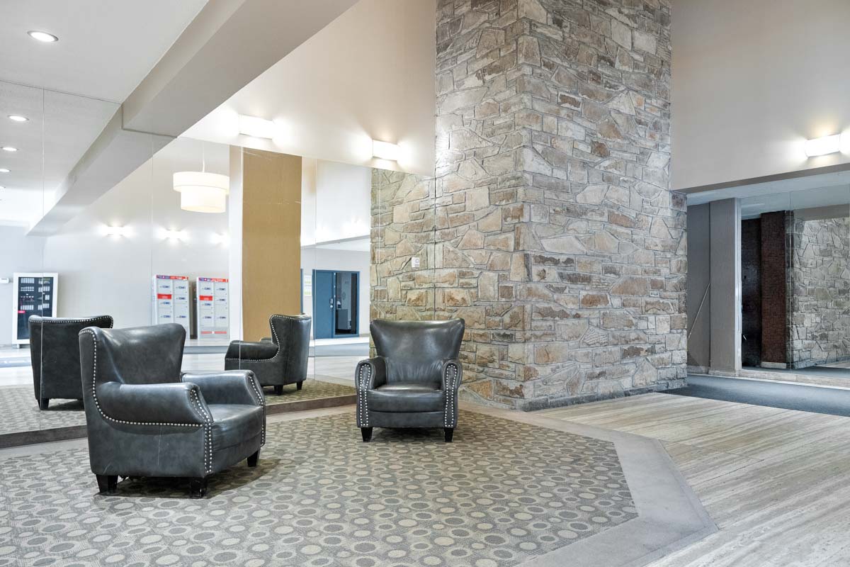 65 East Sherbrooke Street, Montreal, QC, Apartment for rent for 1,320