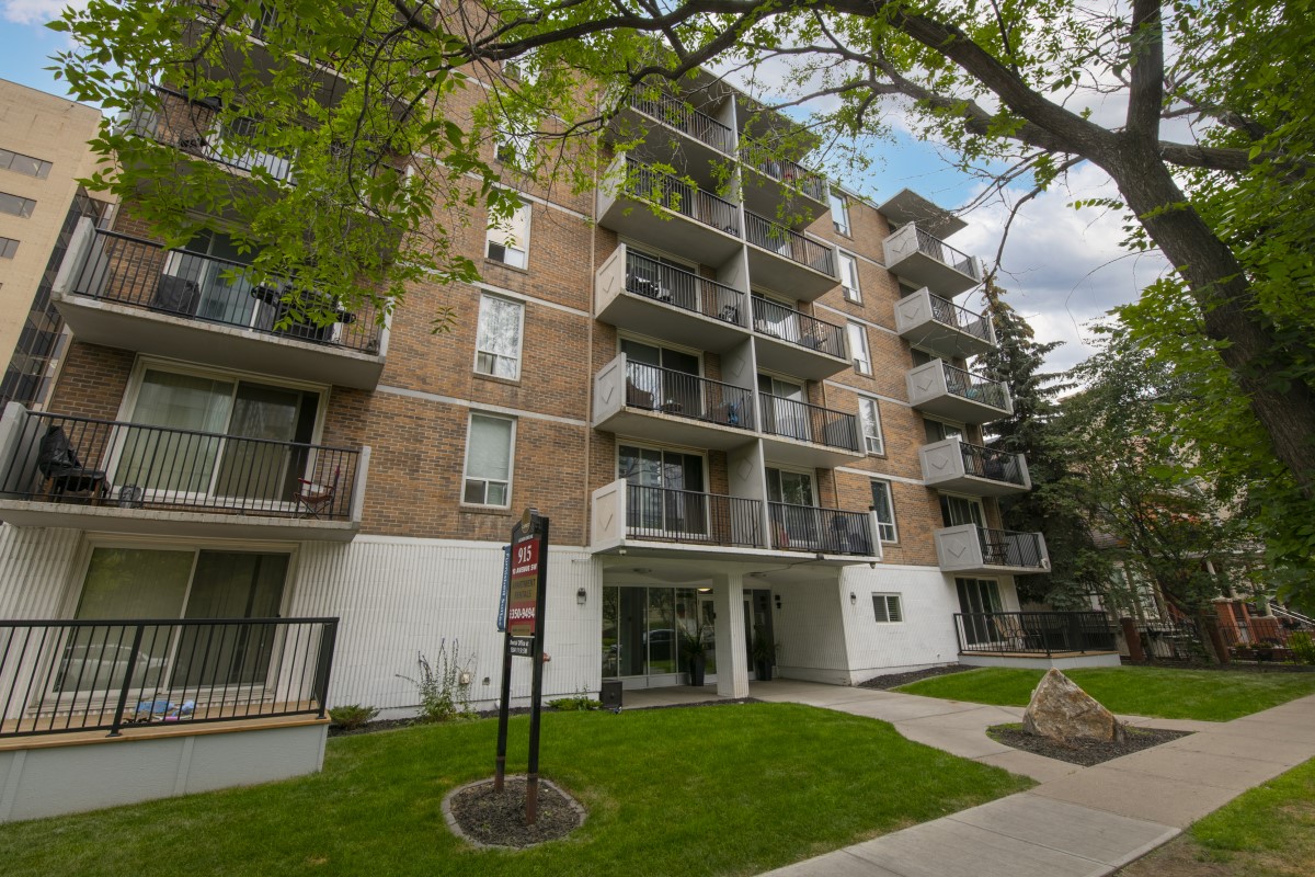 Aldrin House - 915 - 13 Ave SW, Calgary, AB 