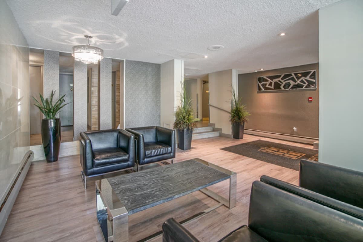 Aldrin House - Lobby