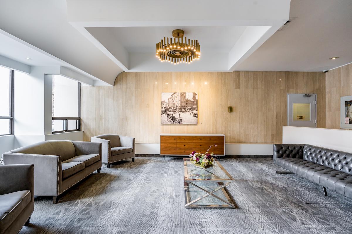 Wellesley Apartments - Bachelor 4