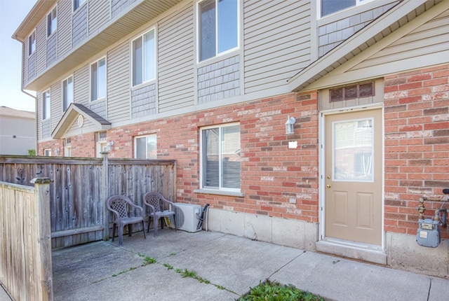 https://www.capreit.ca/wp-content/uploads/2021/09/3.-Exterior.jpg