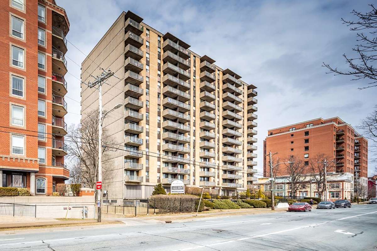 The Macdonald Apartments - 5885 Cunard Street