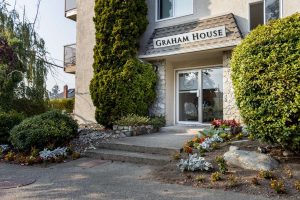 Graham House Apartments
