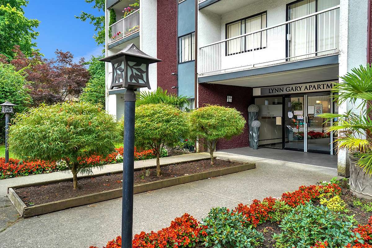 Lynn Gary Apartments - 520 Tenth Street, New Westminster, BC