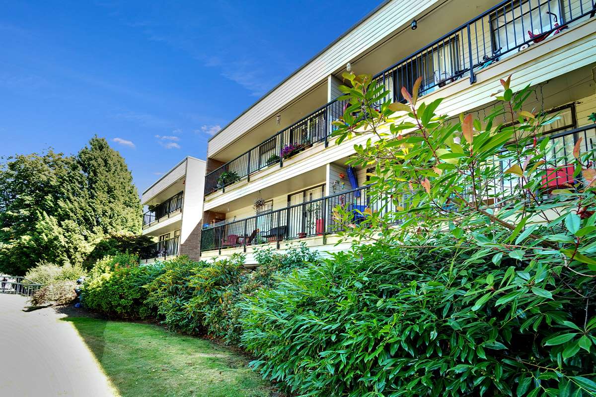 Cypress Gardens Apartments