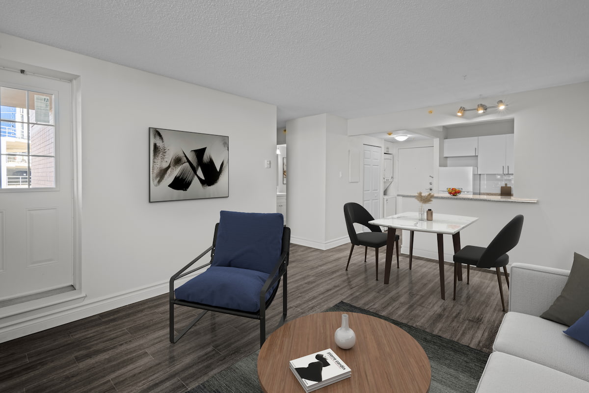 https://www.capreit.ca/wp-content/uploads/2021/09/Dining_LivingRoom-VS.jpg