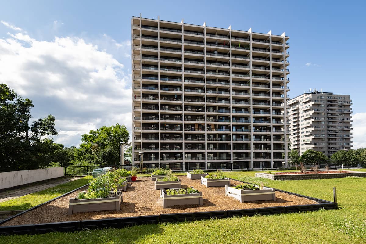 2 Bedroom available at 440 Père-Marquette, 435 Chemin Ste-Foy 4