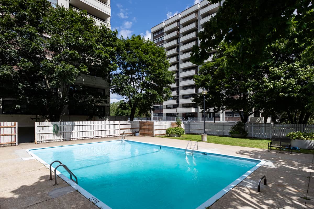 Chapdelaine Apartments