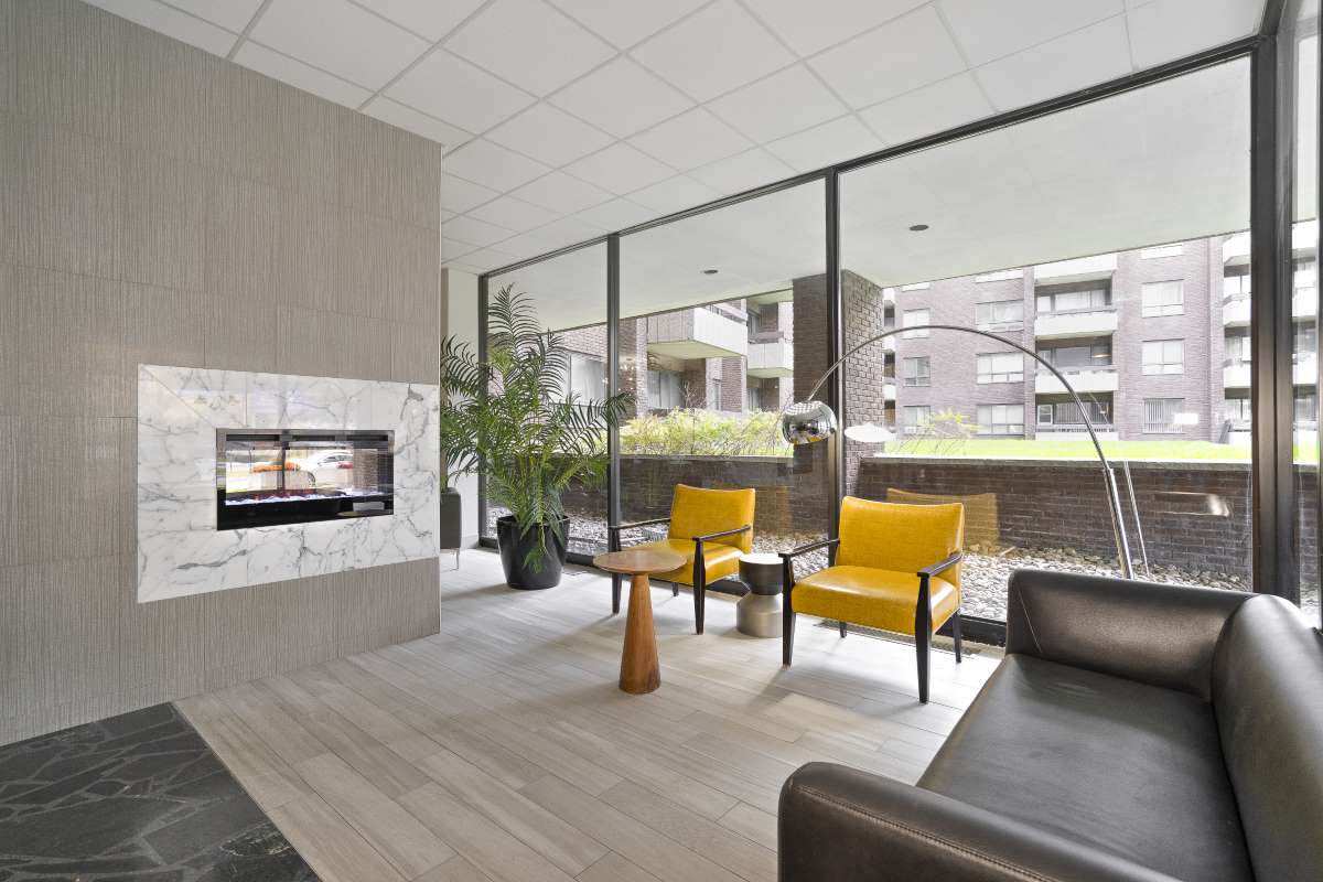 https://www.capreit.ca/wp-content/uploads/2021/09/Lobby-Parc-Royal-Apts-3333-Jean-Talon-O-MTL-QC-9.jpg