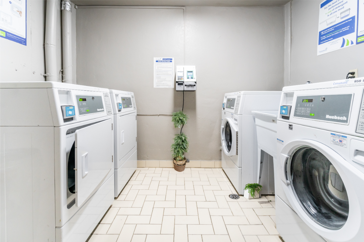 https://www.capreit.ca/wp-content/uploads/2021/09/West-Park-Laundry-High-Res-1200-x-800-px.png