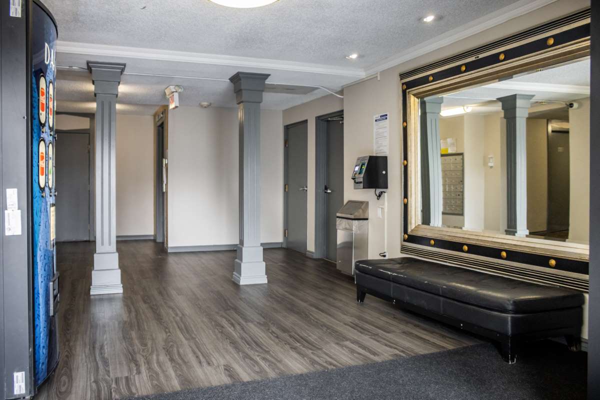 https://www.capreit.ca/wp-content/uploads/2021/09/Yates-Street-Apts-Victoria-BC-1.jpg