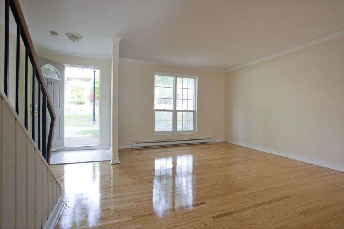 1560 Bloor Street, 3455 Havenwood Drive, Mississauga, ON, Apartment for