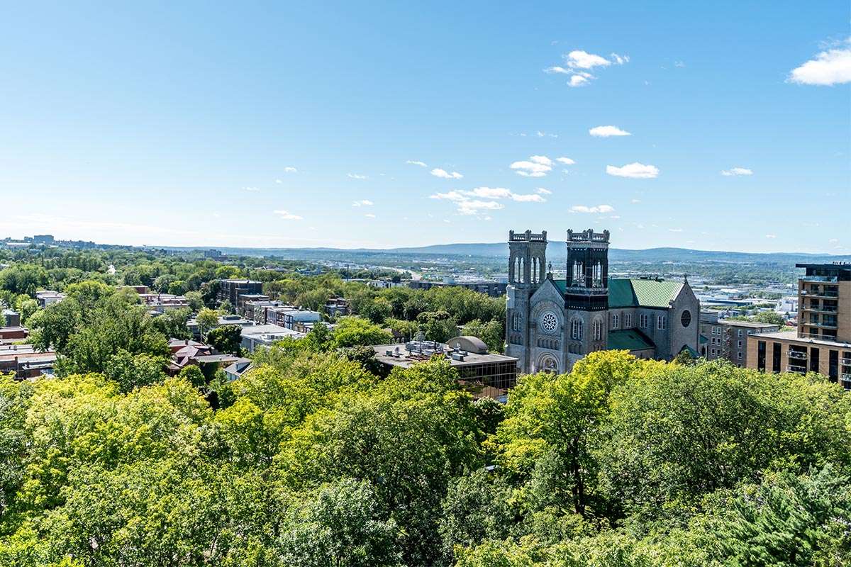https://www.capreit.ca/wp-content/uploads/2021/09/le-Samuel-Holland-Ville-de-Quebec-3.jpg