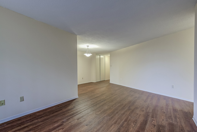 Rathburn Apartments