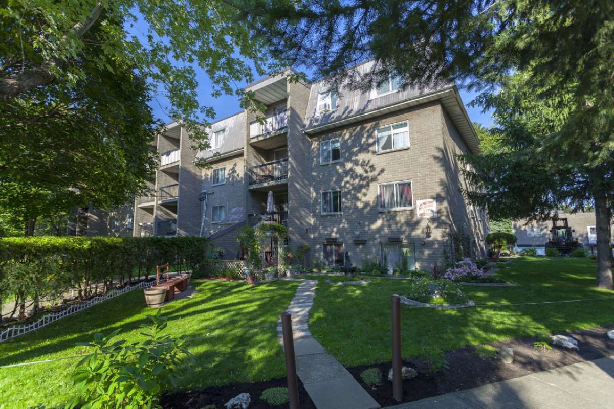 Appartement A Louer Dans Appartements Jardins Longueuil Capreit