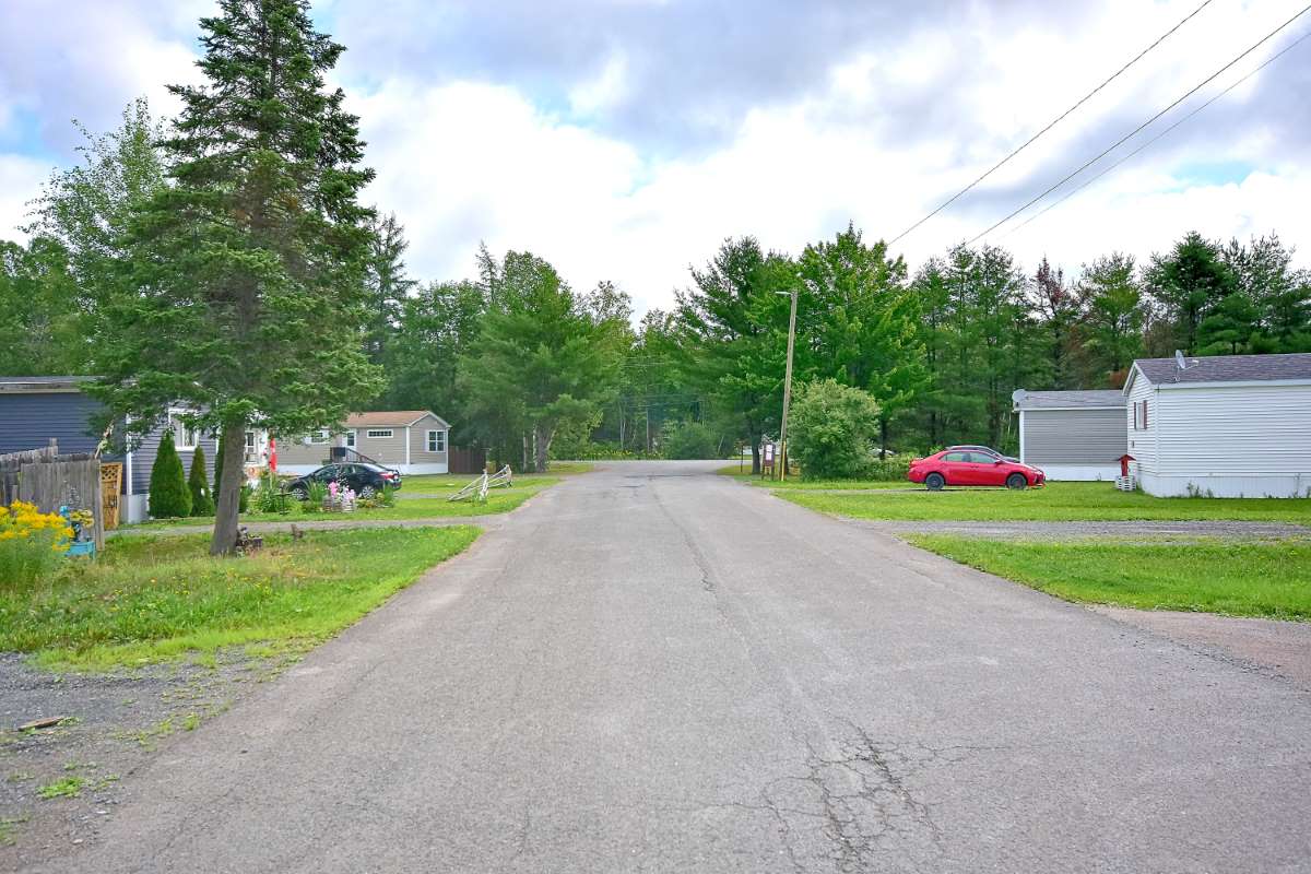 Crown & Currie Estates Canadian Apartment Properties REIT