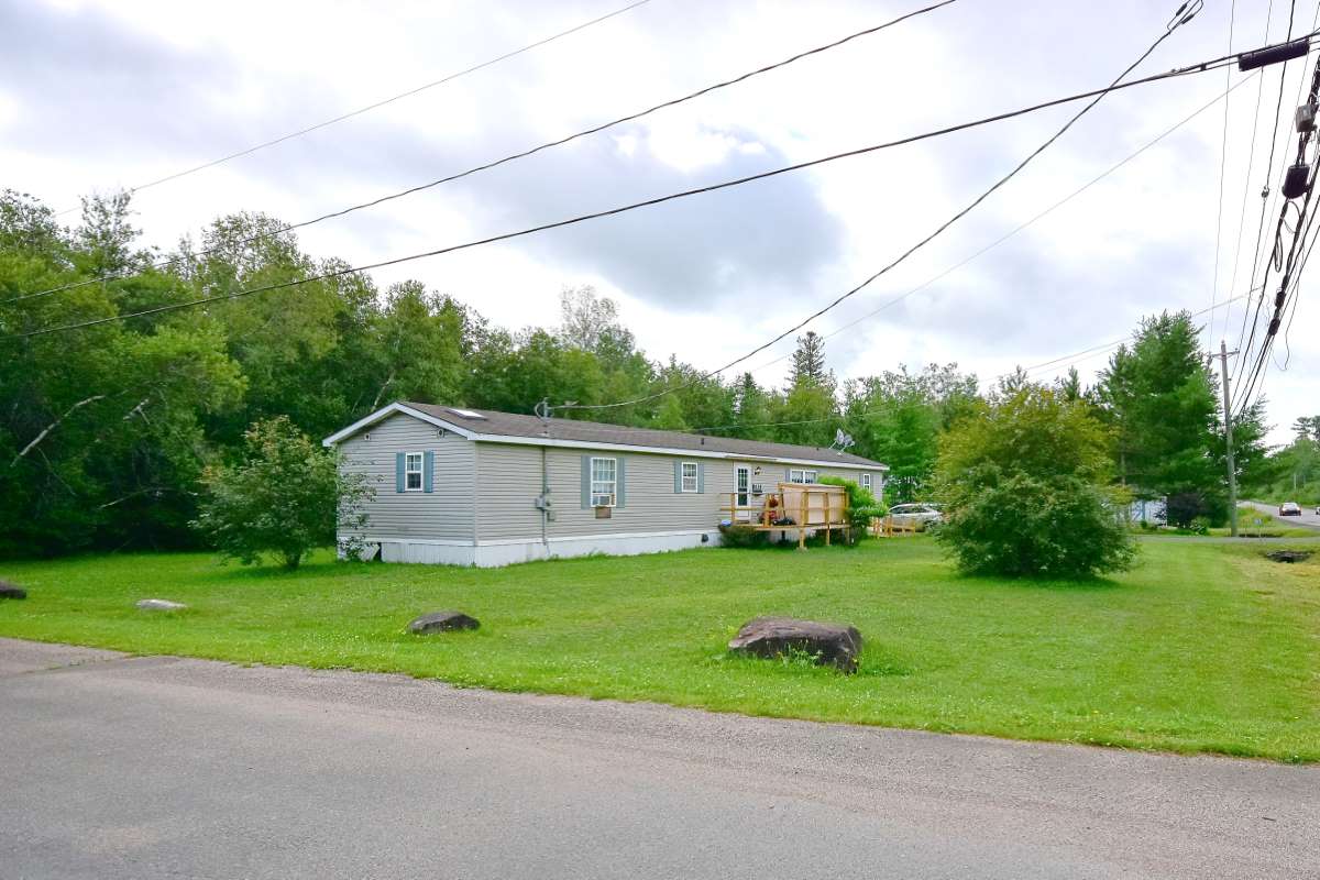 Crown & Currie Estates Canadian Apartment Properties REIT