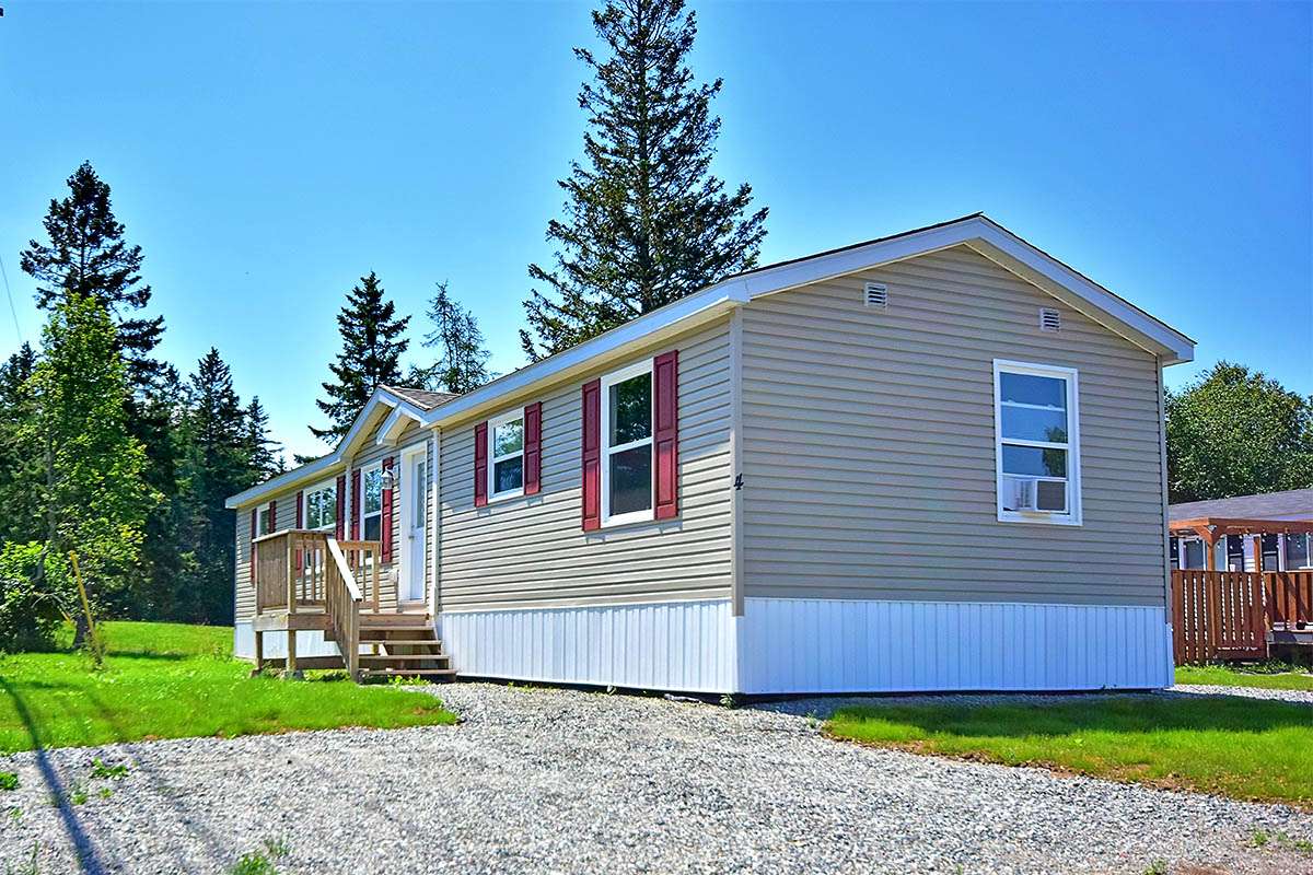 Parkside Estates Quispamsis, NB (68009) Canadian Apartment