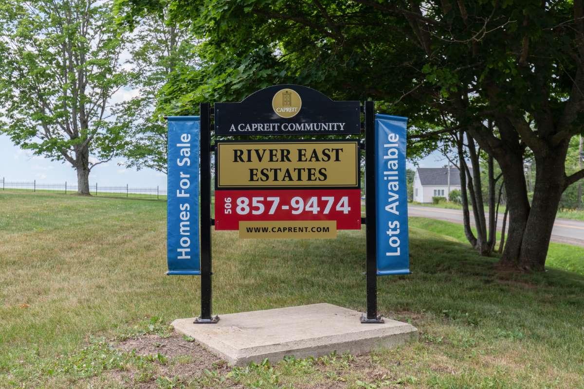 River East Estates Canadian Apartment Properties REIT