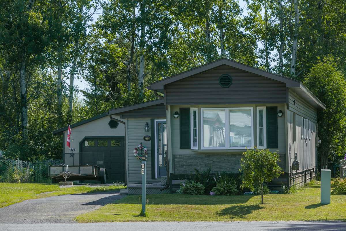 Vestavale Estates Canadian Apartment Properties REIT