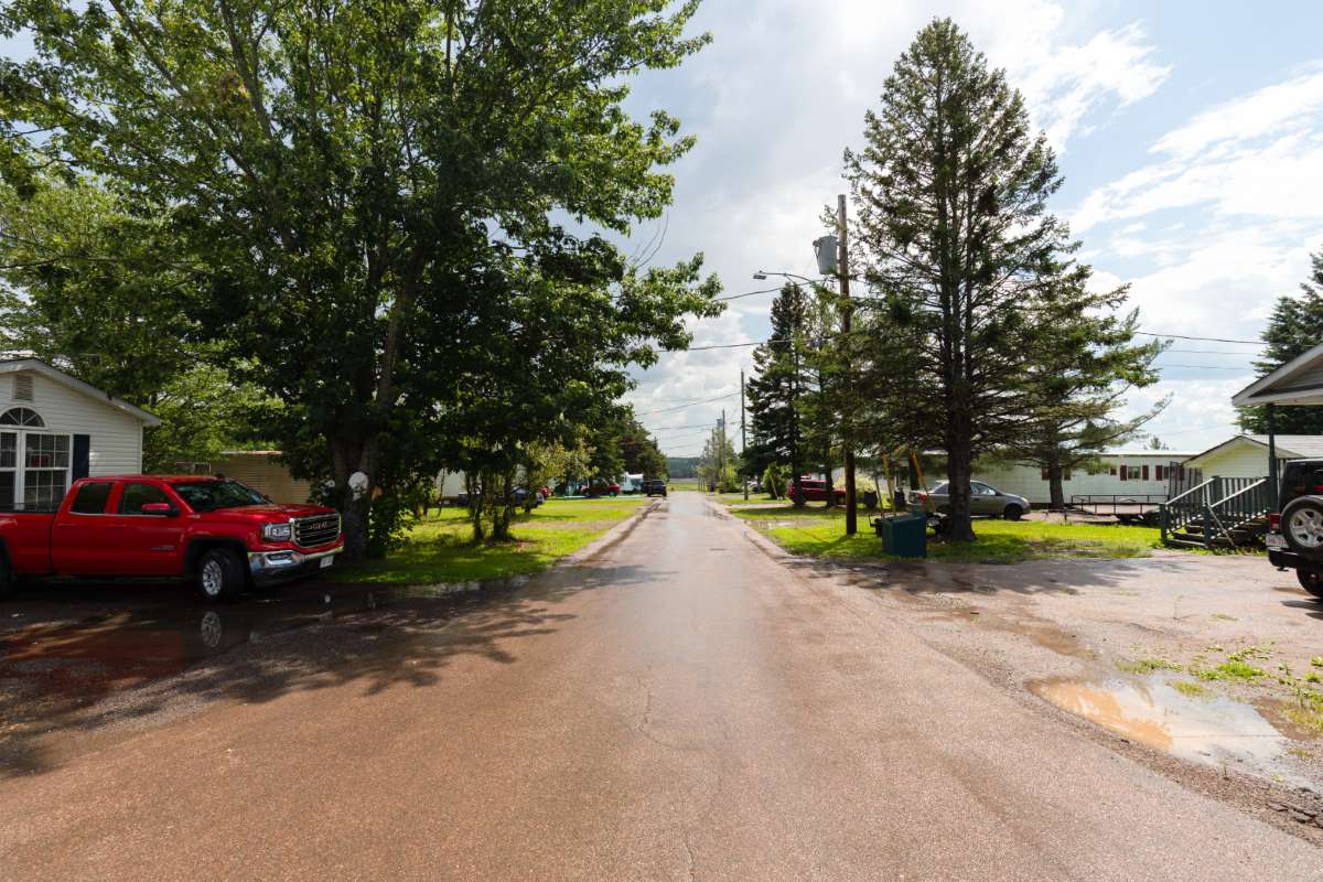 White Frost Estates Canadian Apartment Properties REIT