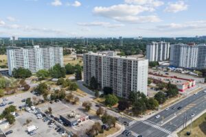 10 Tuxedo Court Apartments