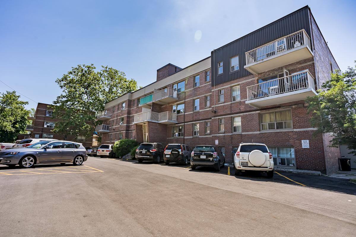 2527 Lake Shore Blvd West, Toronto, ON, Apartment for rent for 1,790