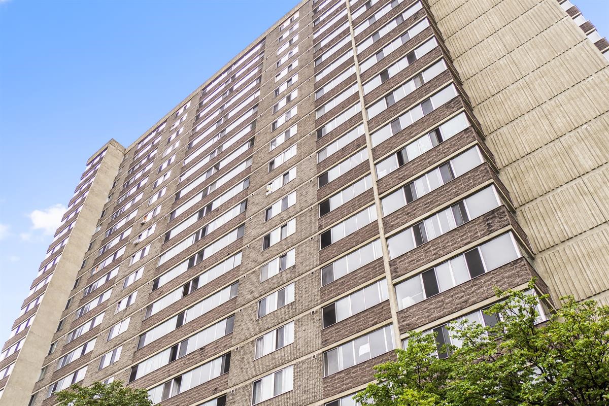 Riverview Place Apartments