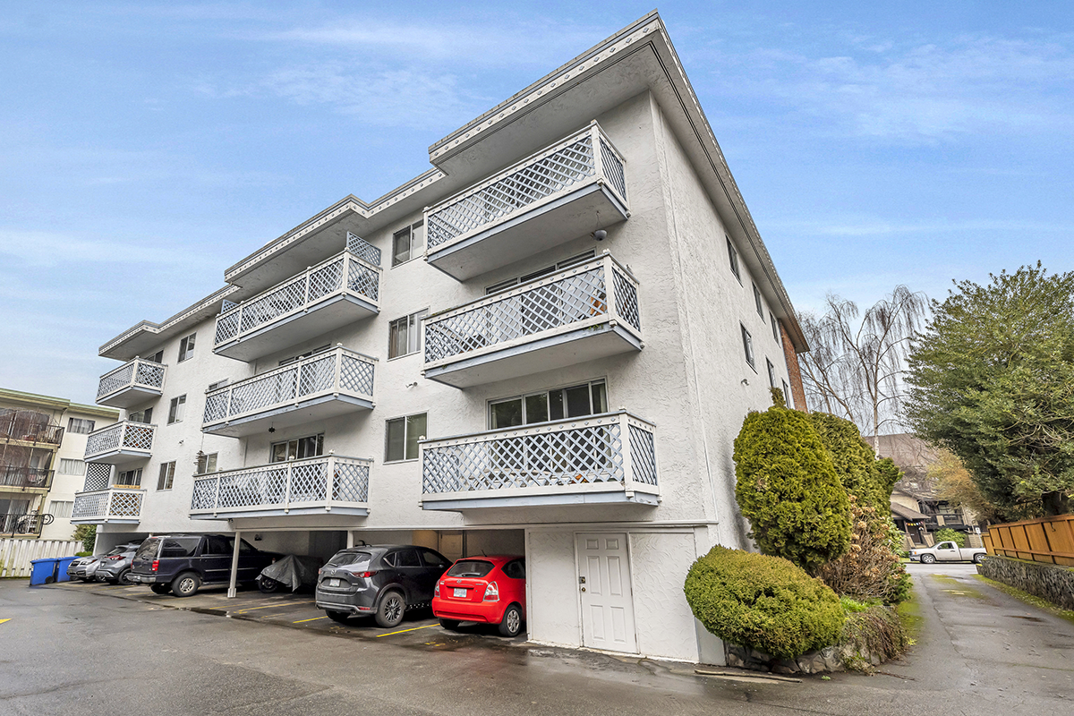 https://www.capreit.ca/wp-content/uploads/2022/02/VIlla-Superior-455-Superior-st-Victoria-BC-Exterior-Parking-03.png