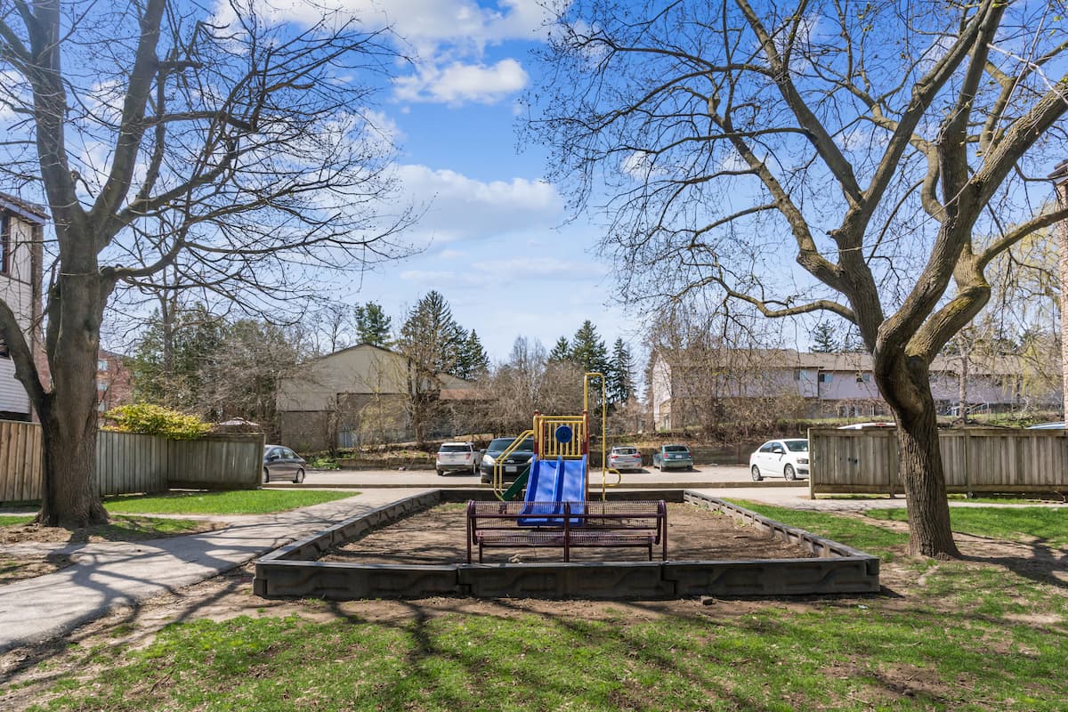 https://www.capreit.ca/wp-content/uploads/2022/05/10-churchill-townhomes-waterloo-ON-playground.jpg