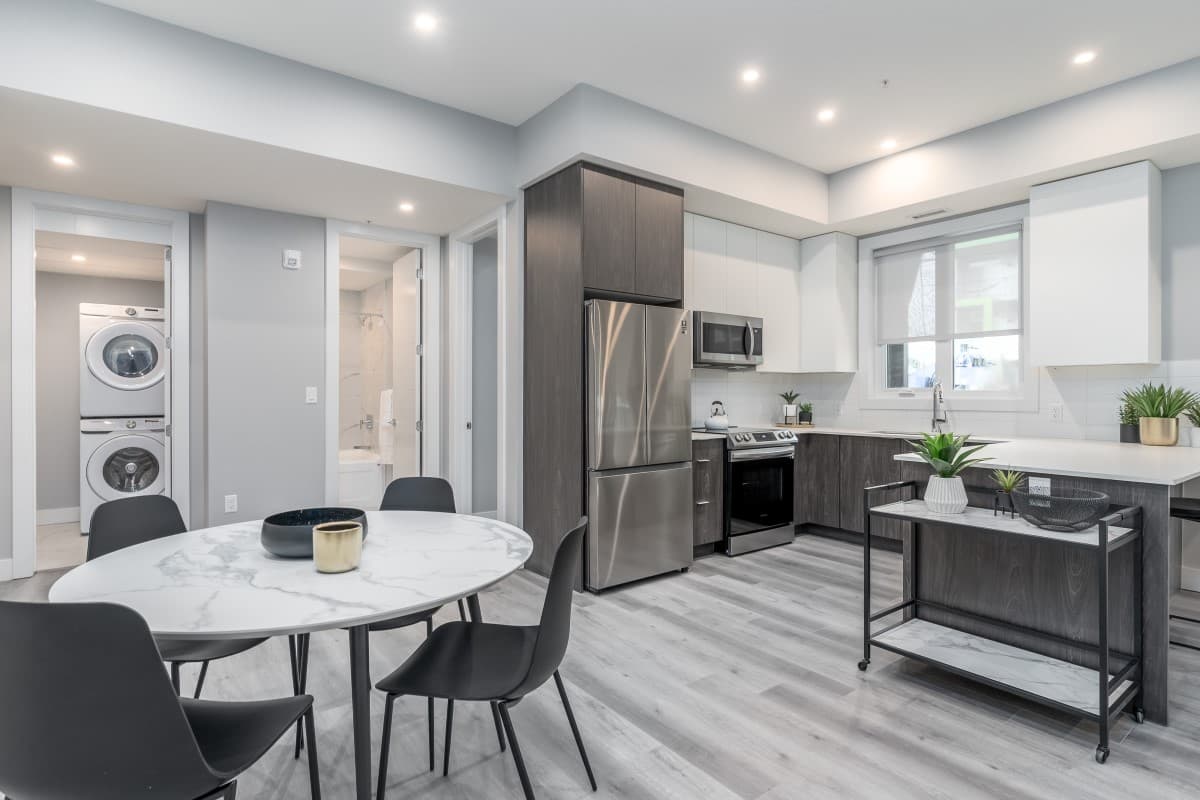 https://www.capreit.ca/wp-content/uploads/2022/07/20611-Midtown-Estates-Dining-Space-resized-for-web.jpg