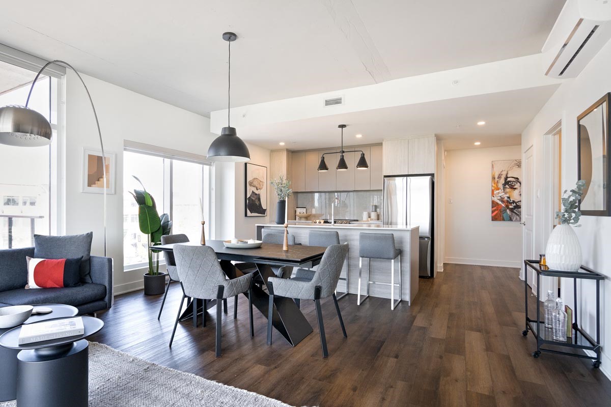 https://www.capreit.ca/wp-content/uploads/2022/07/Le-James-3980-Blvd-St-Elzear-O-Laval-interieur1.jpg