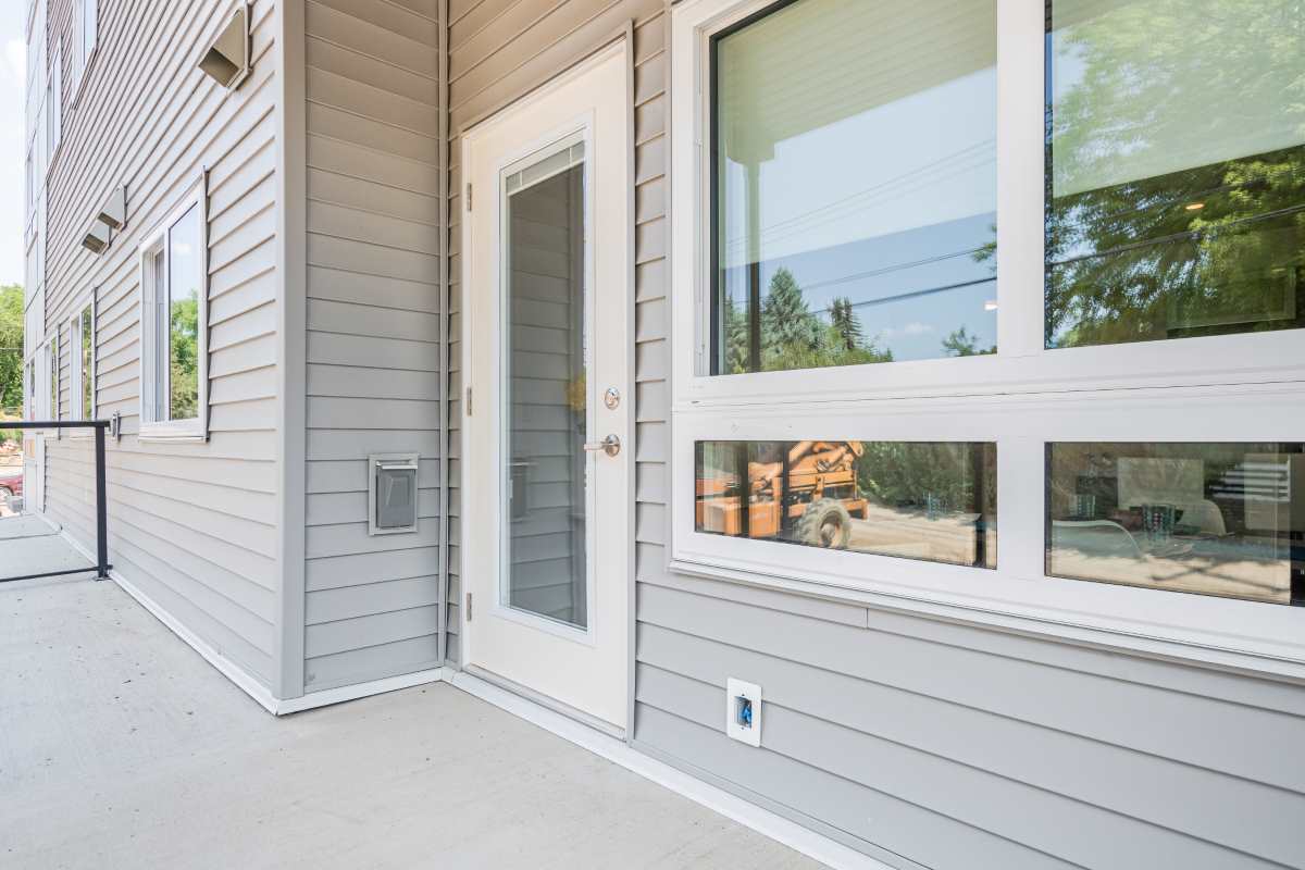 https://www.capreit.ca/wp-content/uploads/2023/04/Holyrood-Square-Apartments-Edmonton-Exterior-09.jpg