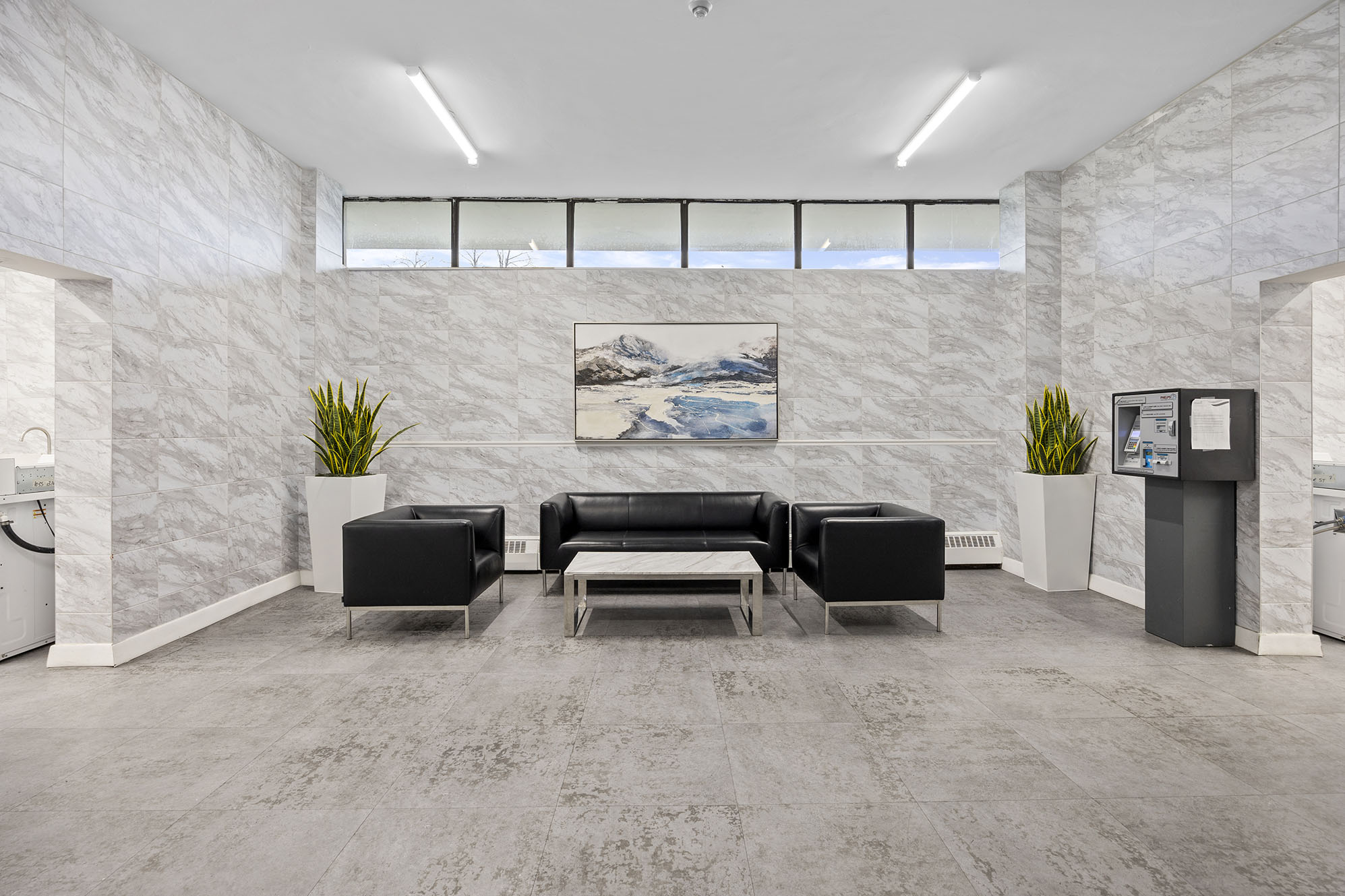2 Bedroom available at 1055 Bloor Street, Mississauga 4