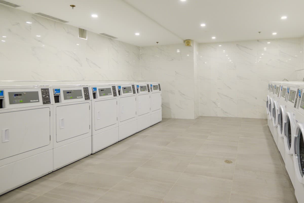 Bachelor available at 330 Spadina Road, Toronto 3