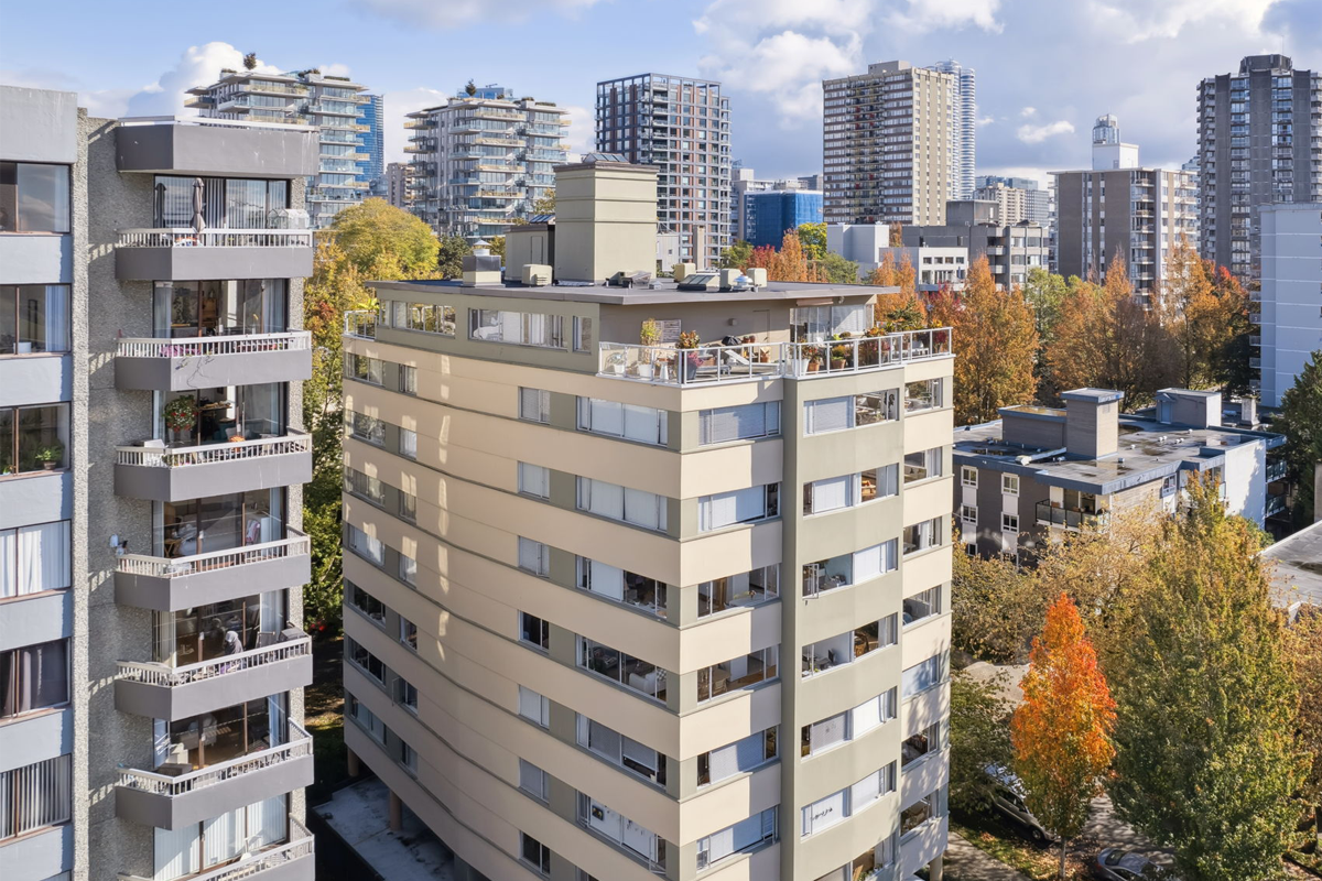 The Twelve81 - Exterior