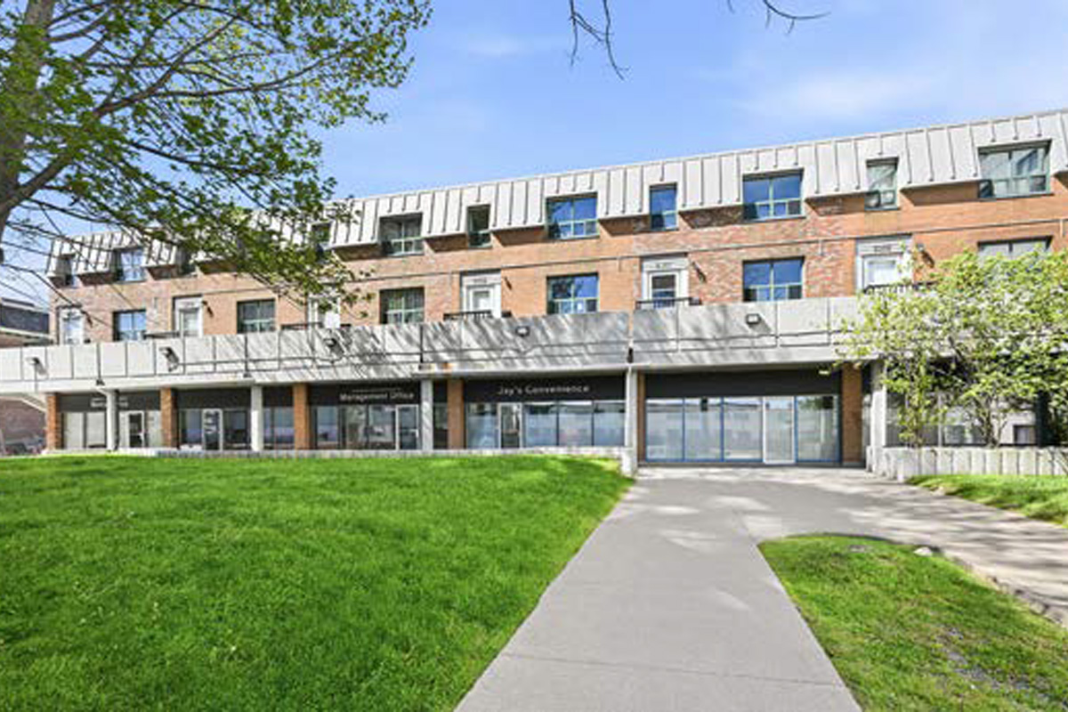 2340 LONGARD PLAZA Halifax, Nova Scotia - exterior